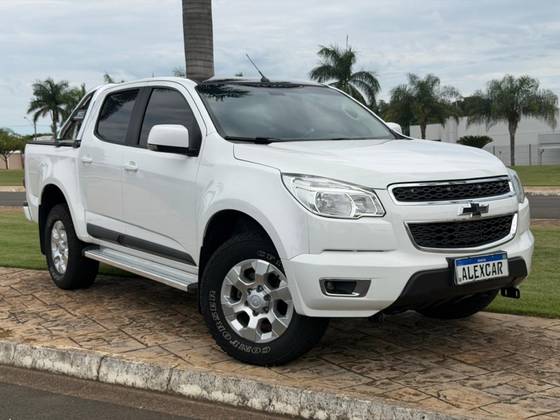 CHEVROLET S10 2.8 LT 4X2 CD 16V TURBO DIESEL 4P MANUAL